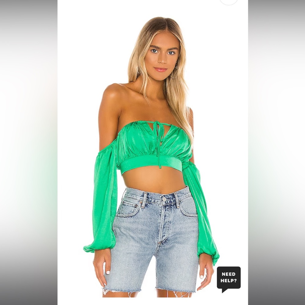 Reyba Off Shoulder Crop Top in Kelly Green
superdown
